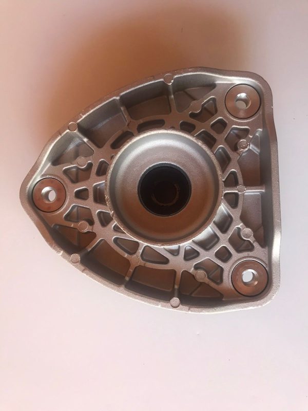 1000244061 Cazoletas delanteras A200